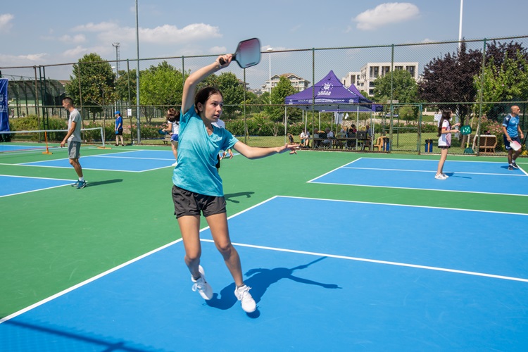 Bursa’nın ilk Pickleball Turnuvası yapıldı