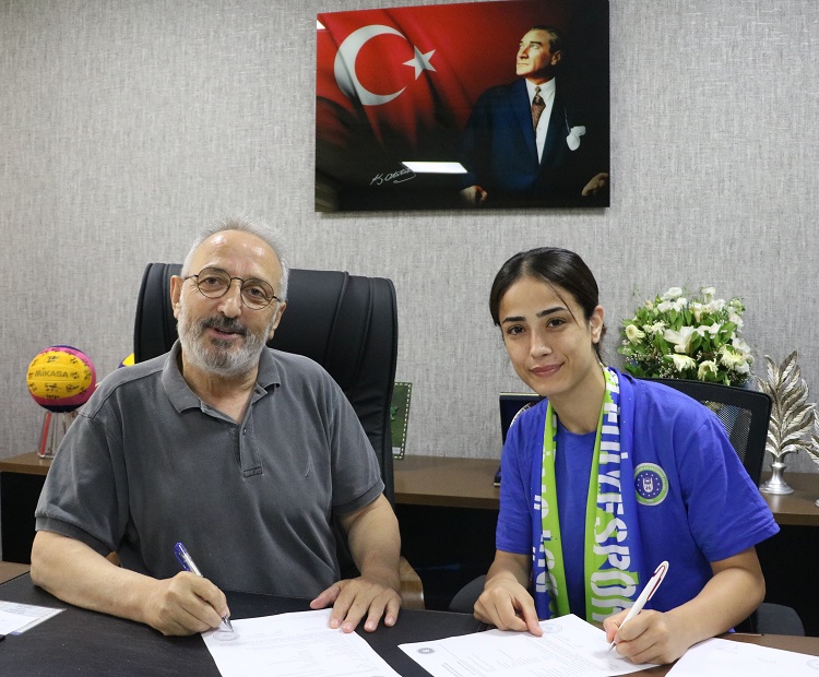 Emine Gökdemir Bursa Büyükşehir Belediyespor’da