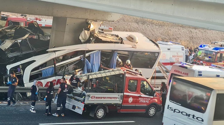 Şehirlerarası otobüslerdeki hız sınırlayıcılar hemen devreye alınmalı!