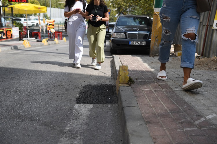 Çukur onarıldı sıkıntı giderildi