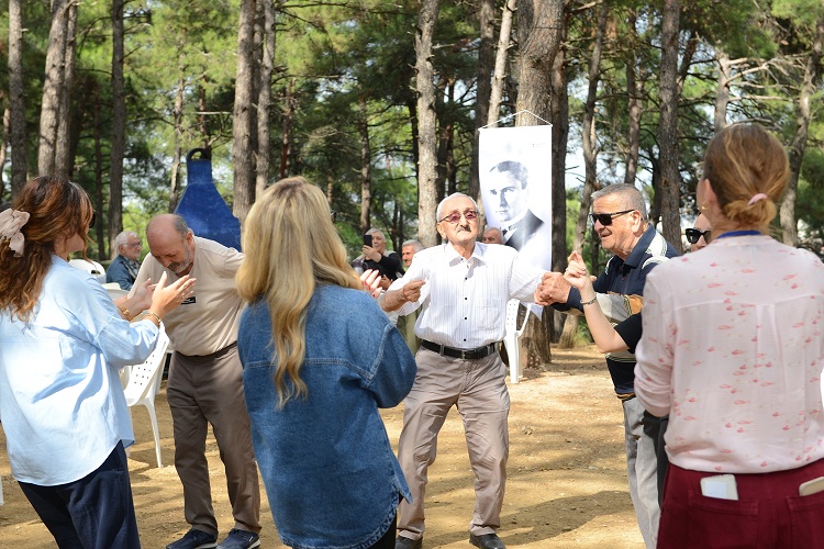 Bir tatlı huzur aldılar