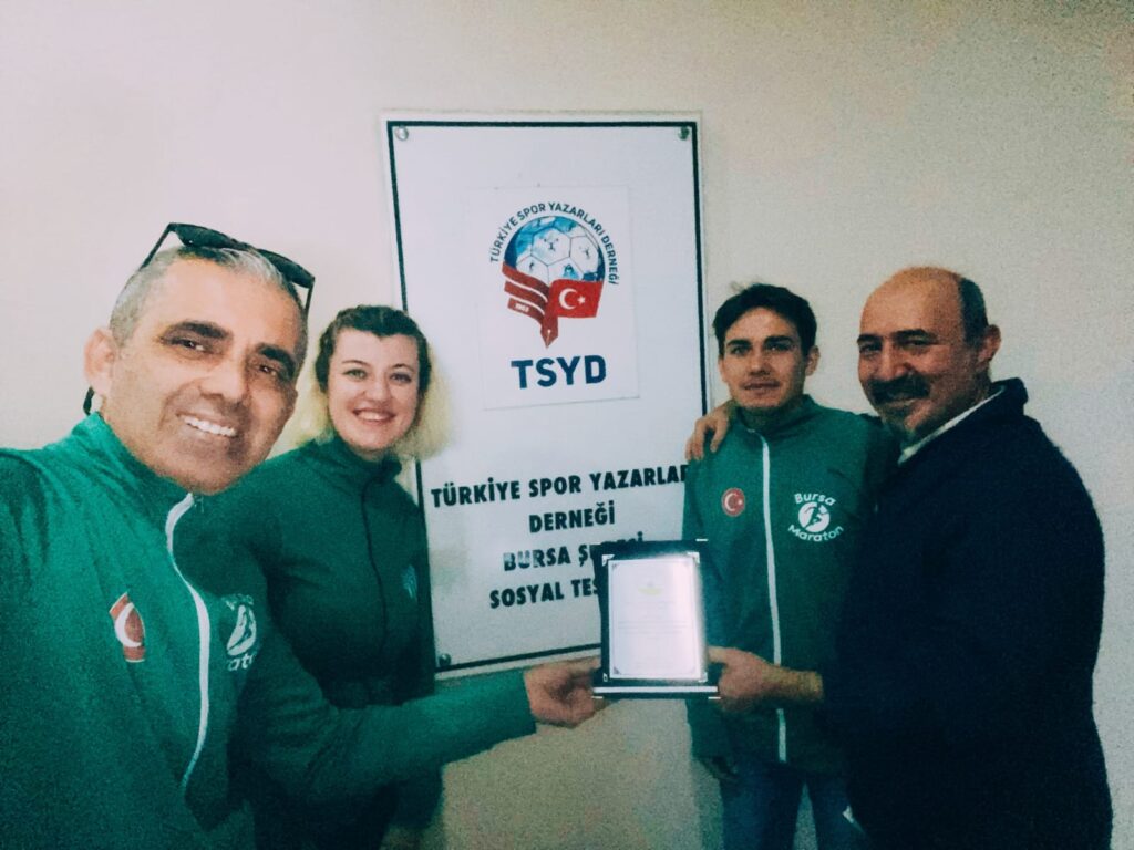 Osmangazi Belediyespor Maraton Takımı’ndan TSYD Bursa’ya ziyaret