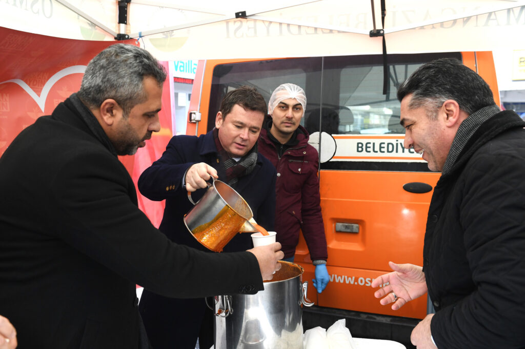 Başkan Aydın esnaf ziyaretlerine devam ediyor