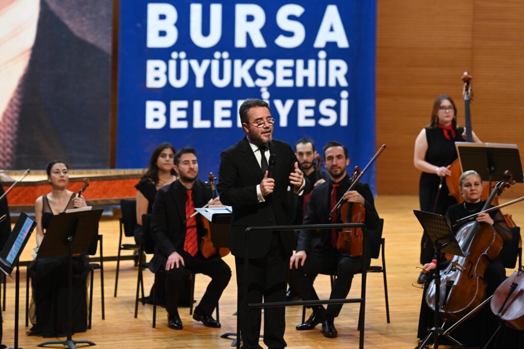 Bursa Oda Orkestrası ilk konserini verdi