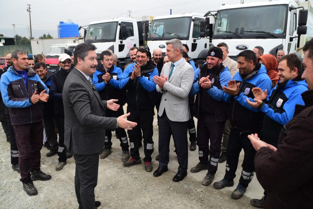 Yenişehir Belediyesi işçileriyle güçlü bağ