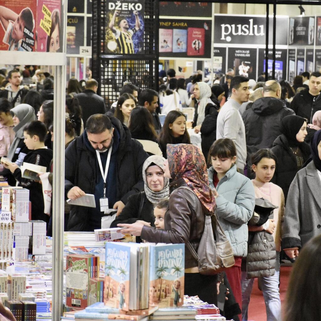 Bursa 22. Kitap Fuarı kapılarını açıyor