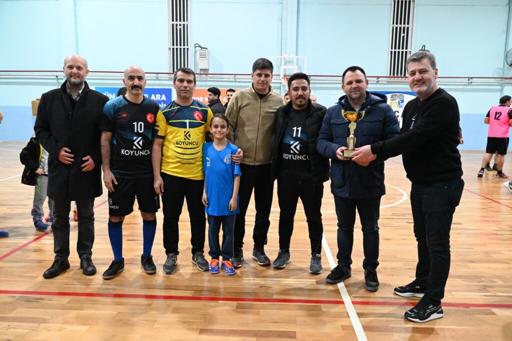 Karacabey Belediyesi Futsal Turnuvası sona erdi