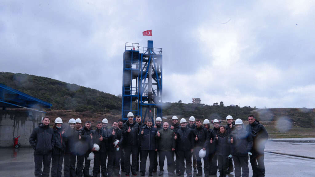 Milli Uzay’ın hibrit roket motoru ilk testi geçti