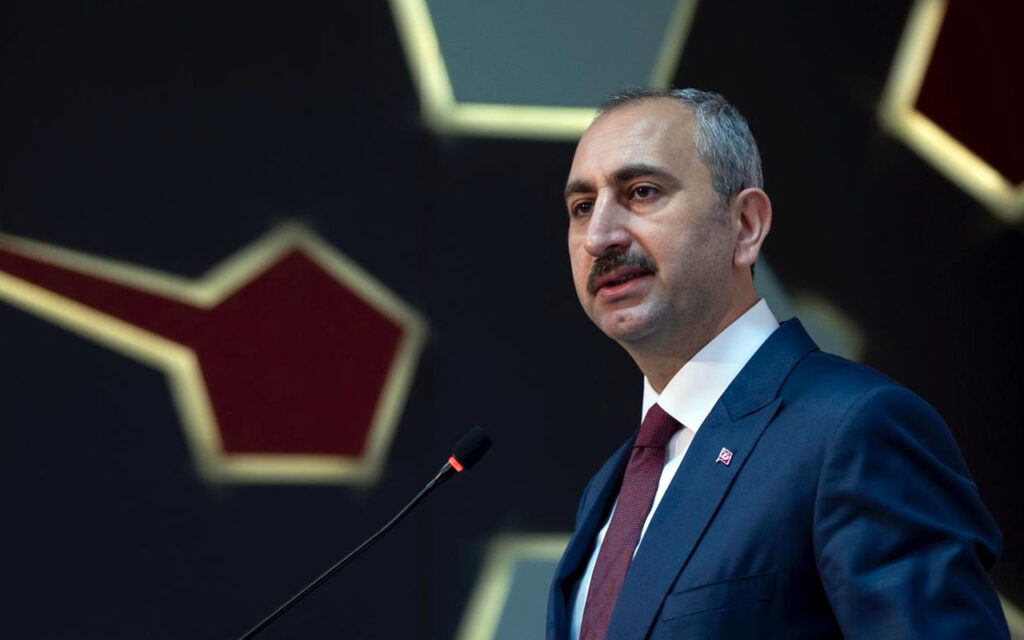 Bakan Gül: “Avukata saldırı, adalete saldırıdır”